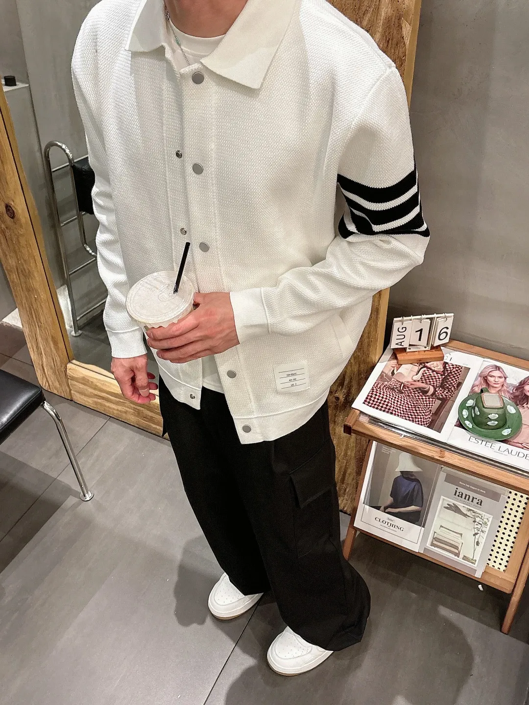 TB 、25 。 TB Classic Hot Sale ， Premium ， ， ， 。 ， ， ， ， 400g， ，Breathable， ， ， 。 Classic Size M-XXL
